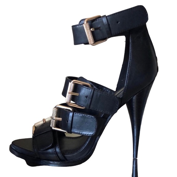 BCBGMaxAzria Shoes - BCBGMaxAzria Genuine Black Leather Gloria Buckle Heels size 7.5